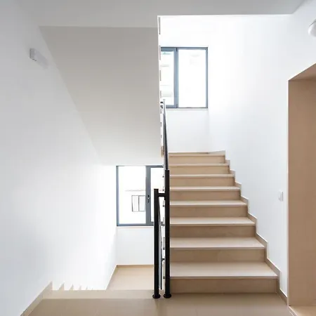 아파트 Keep Calm And Enjoy 나자레